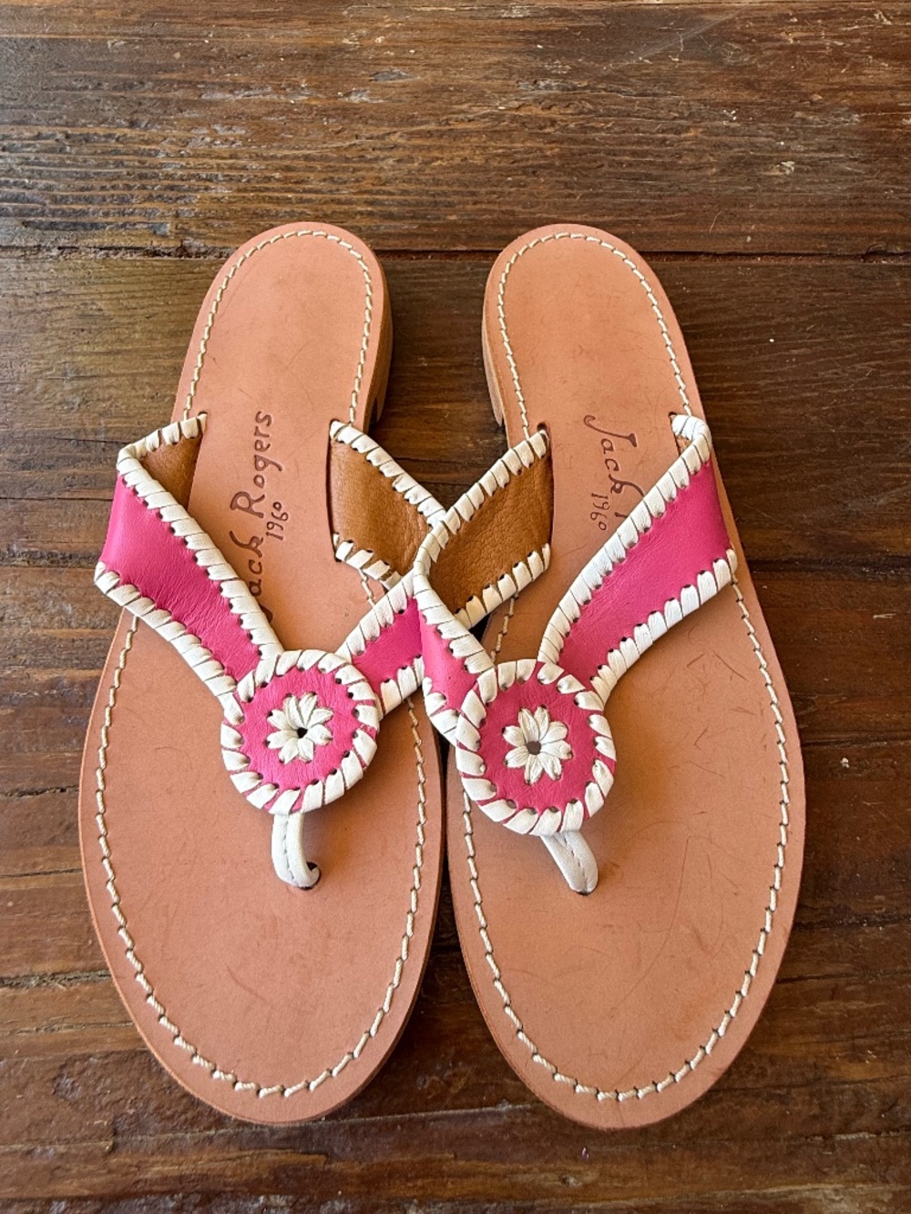 JACK ROGERS 1960 MAGENTA SANDALS  BRAND NEW SIZE 8M